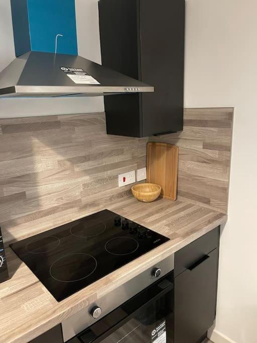 Modern 2 Bedroom City Apartment غلاسغو المظهر الخارجي الصورة